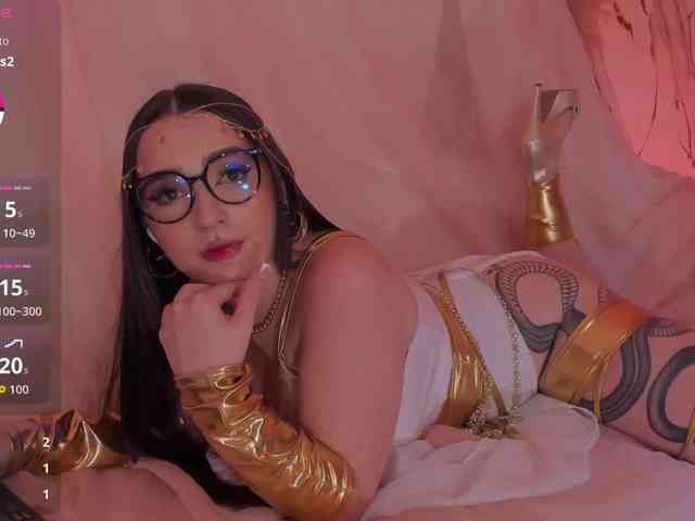 SarahRhodes SarahRhodes