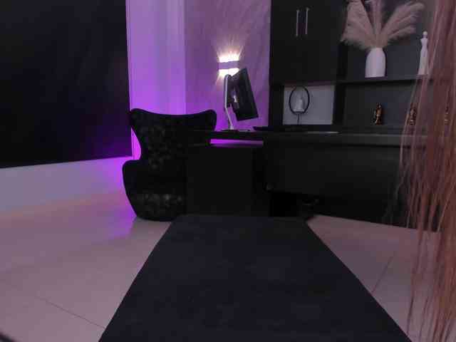 SarahRhodes SarahRhodes