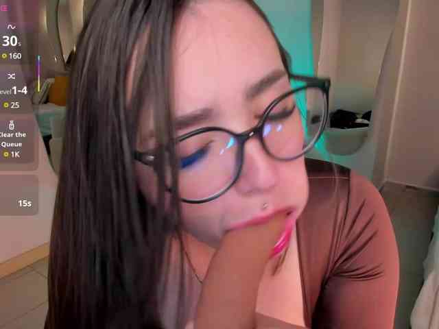 SarahRhodes webcam