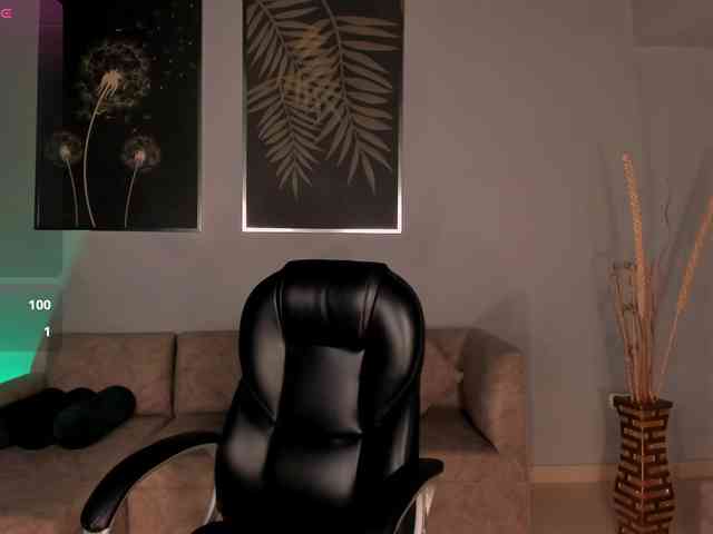 SarahRhodes webcam