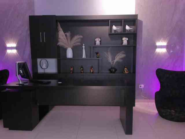 SarahRhodes SarahRhodes