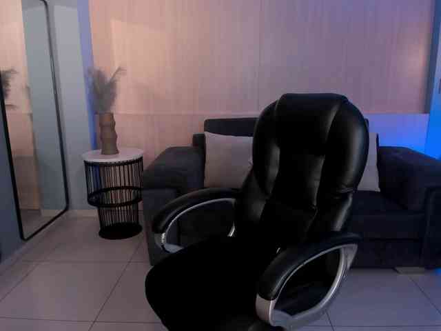 SarahRhodes SarahRhodes