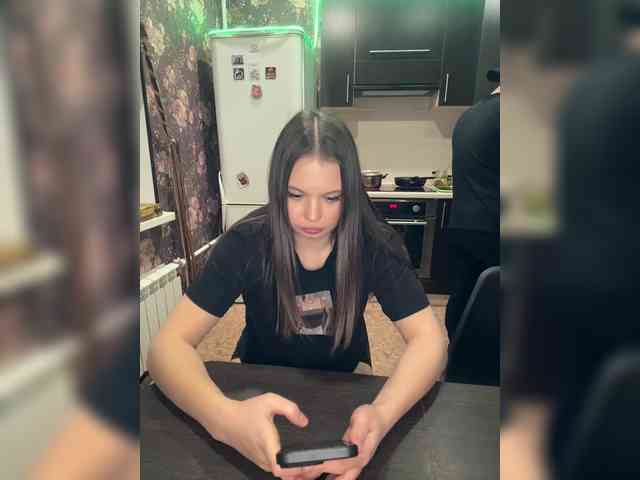 Mary-Assss bongacams