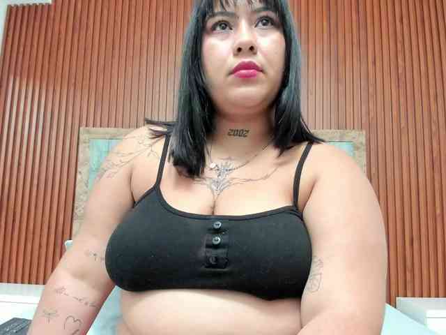 Isabelle-Riddle webcam