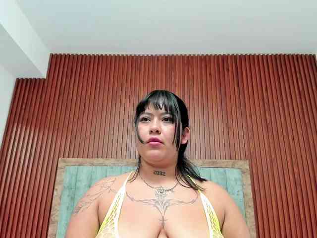 Isabelle-Riddle webcam