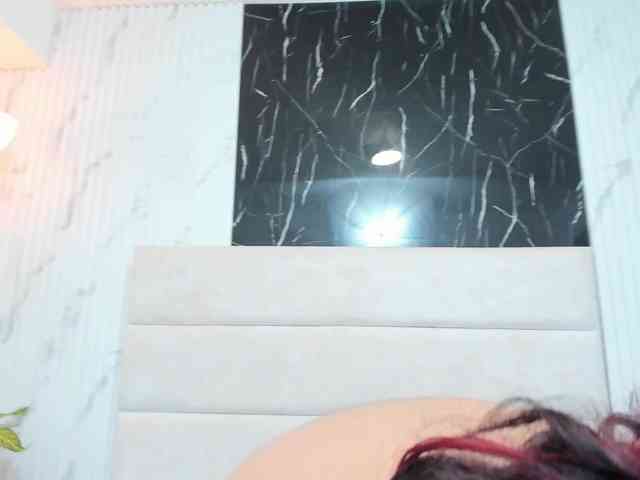 Isabelle-Riddle webcam