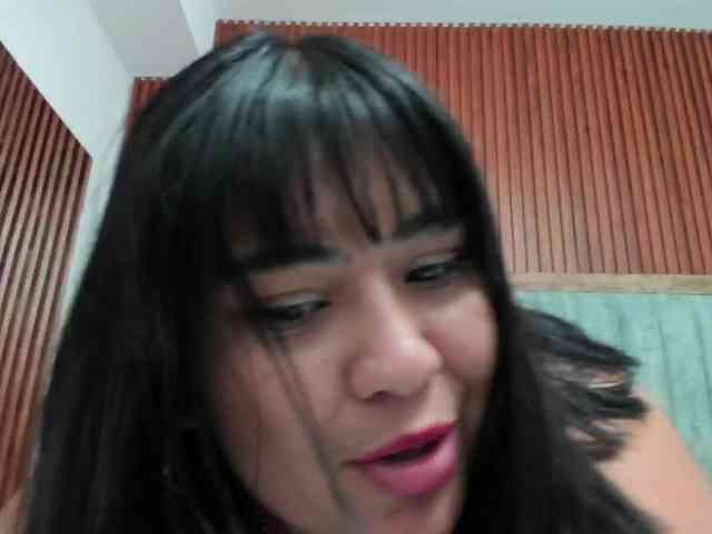 Isabelle-Riddle webcam