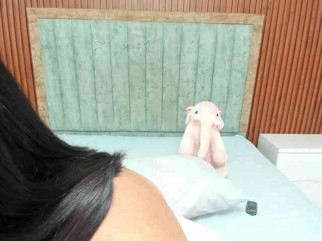 Isabelle-Riddle webcam