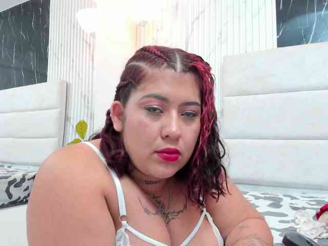 Isabelle-Riddle webcam