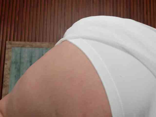 Isabelle-Riddle webcam