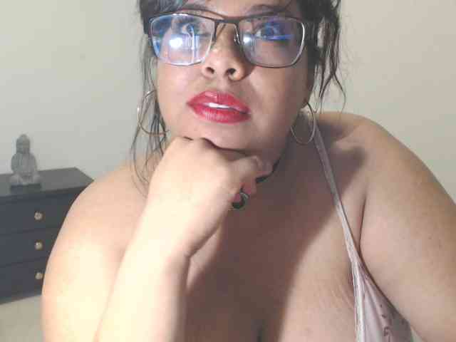 Alicebigboobs webcam