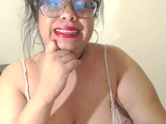 Alicebigboobs