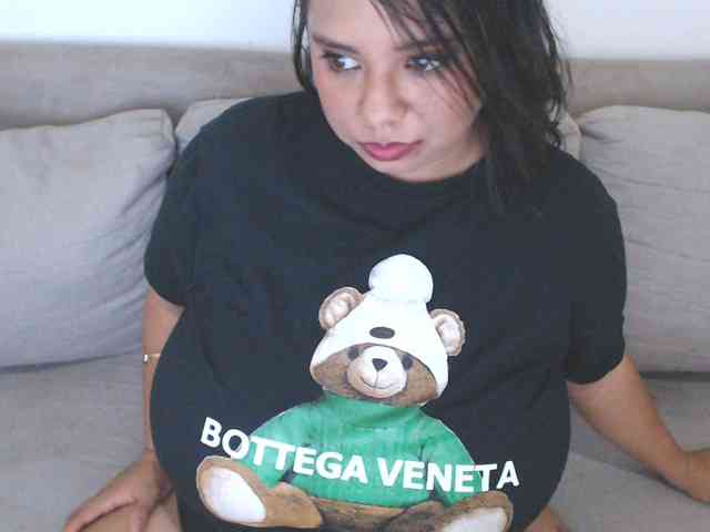 Alicebigboobs webcam