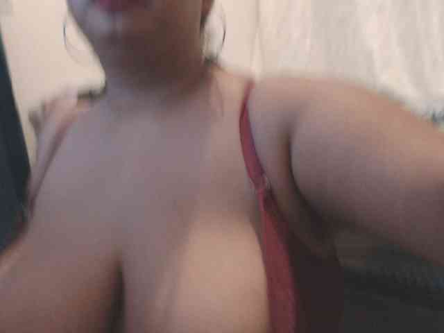 Alicebigboobs webcam