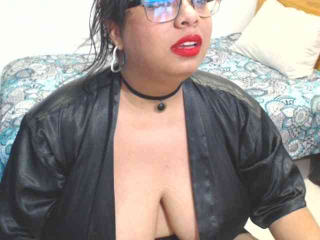 Alicebigboobs