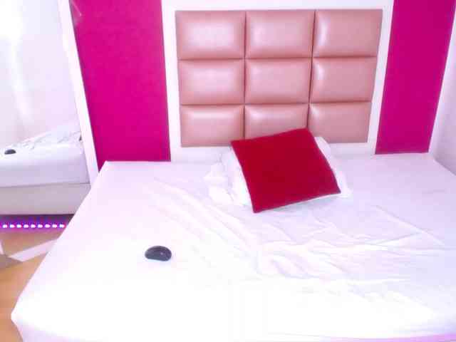 forbidden-bff18 webcam