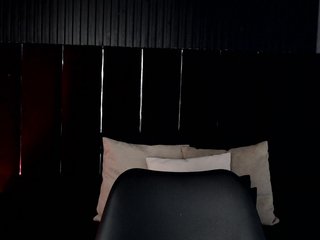 Michellee-20 Porn Show