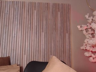 Michellee-20 Porn Show