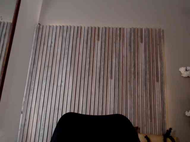 Michellee-20 webcam