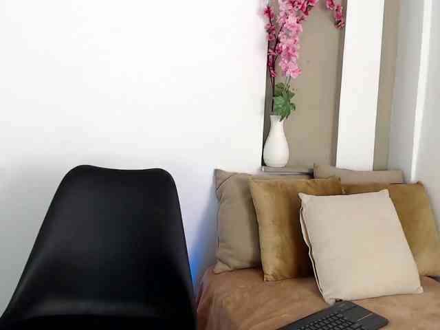 Michellee-20 Michellee-20