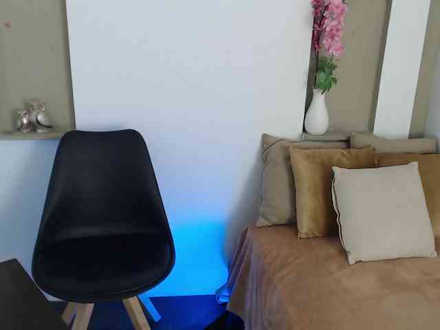 Michellee-20 Michellee-20