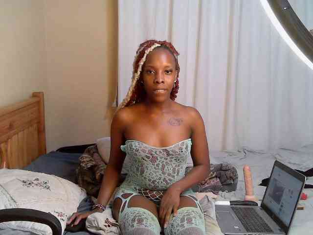 Petite-Eriee webcam
