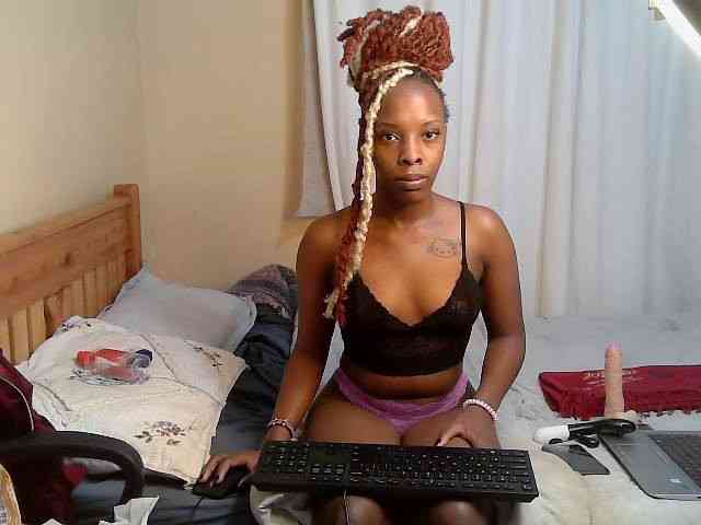 Petite-Eriee webcam