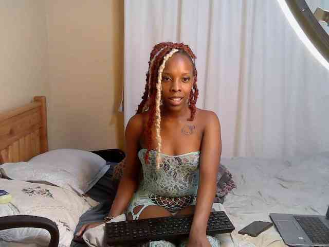 Petite-Eriee webcam
