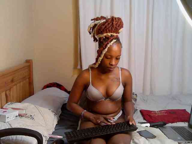 Petite-Eriee webcam