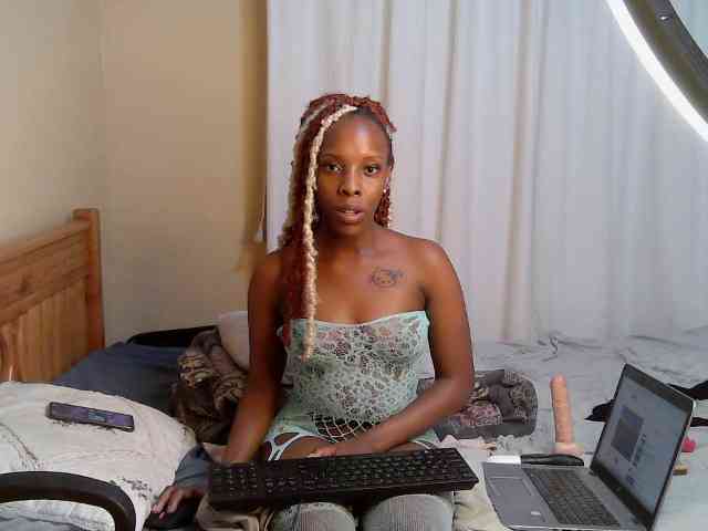 Petite-Eriee webcam