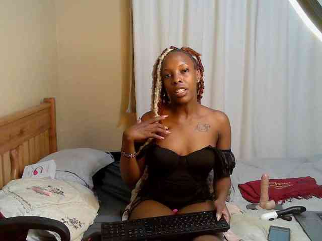 Petite-Eriee webcam