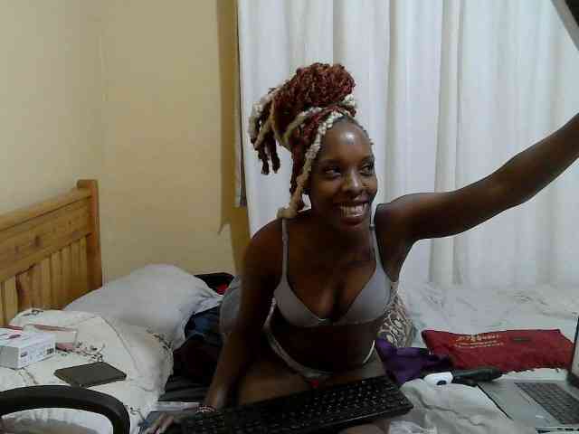 Petite-Eriee webcam