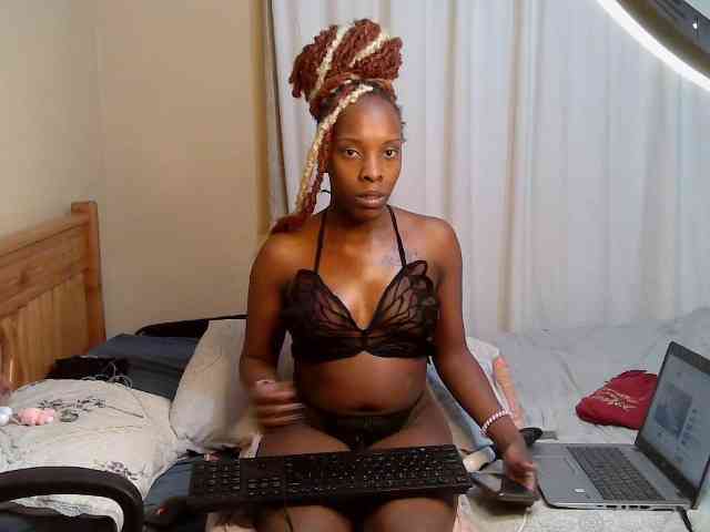 Petite-Eriee webcam