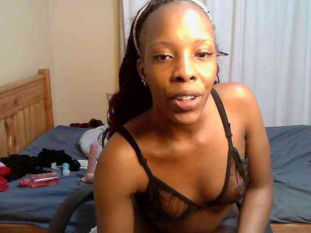 Petite-Eriee webcam