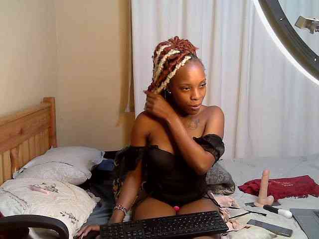 Petite-Eriee webcam