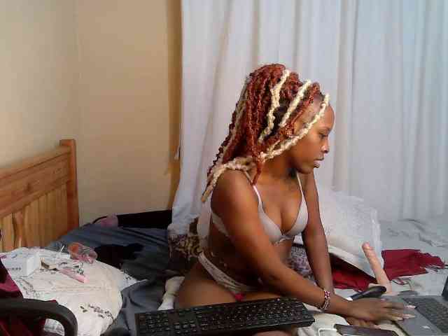 Petite-Eriee webcam