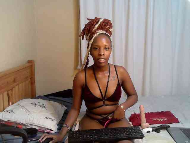Petite-Eriee webcam