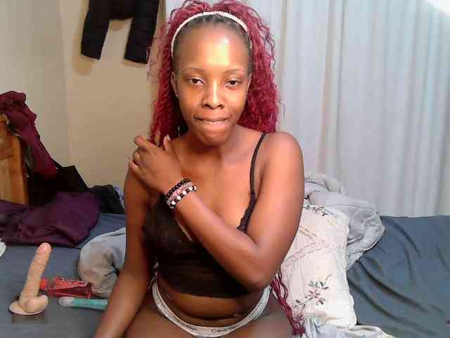 Petite-Eriee webcam