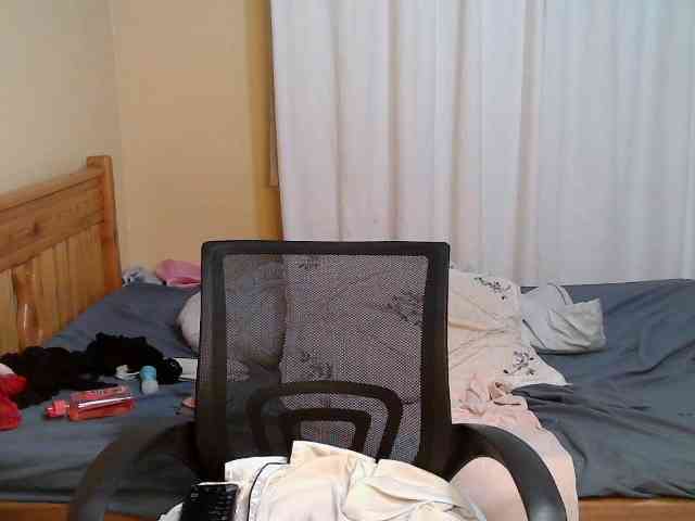 Petite-Eriee webcam