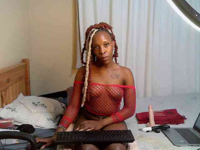 Petite-Eriee webcam