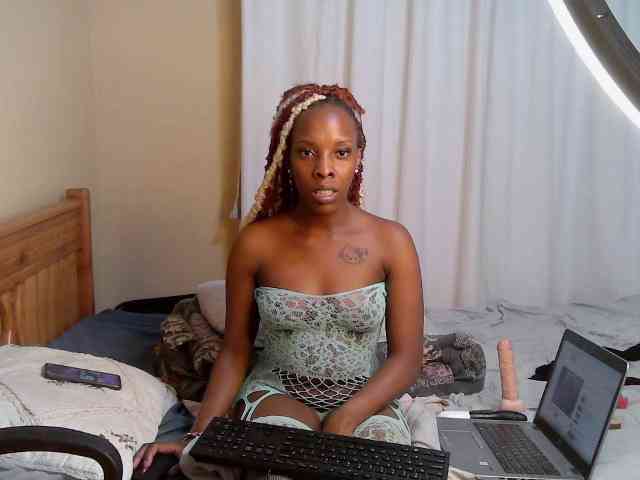 Petite-Eriee webcam