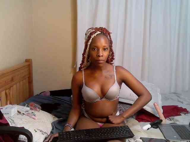 Petite-Eriee webcam