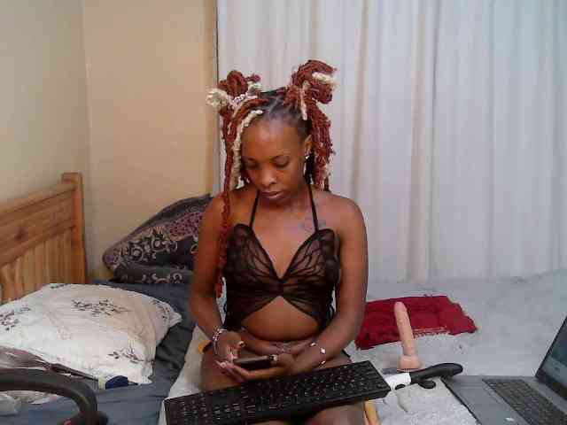 Petite-Eriee webcam