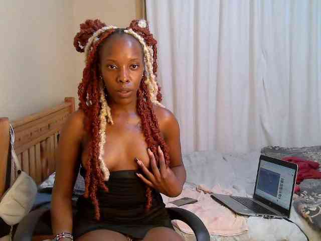 Petite-Eriee webcam