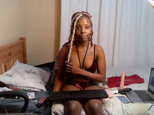 Petite-Eriee webcam