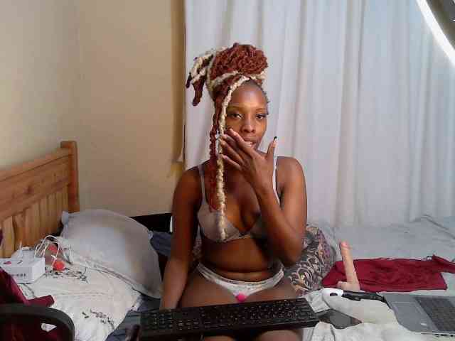 Petite-Eriee webcam