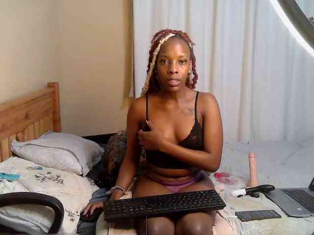 Petite-Eriee webcam