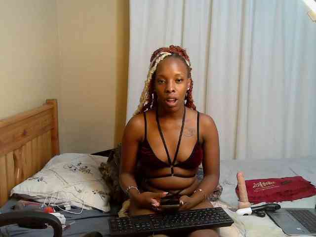 Petite-Eriee webcam