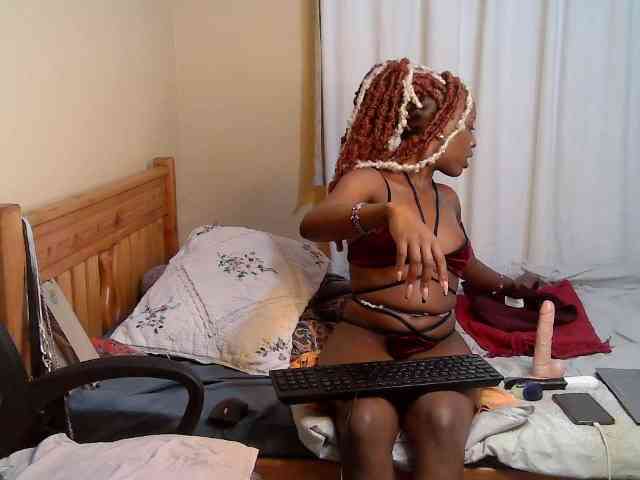 Petite-Eriee webcam