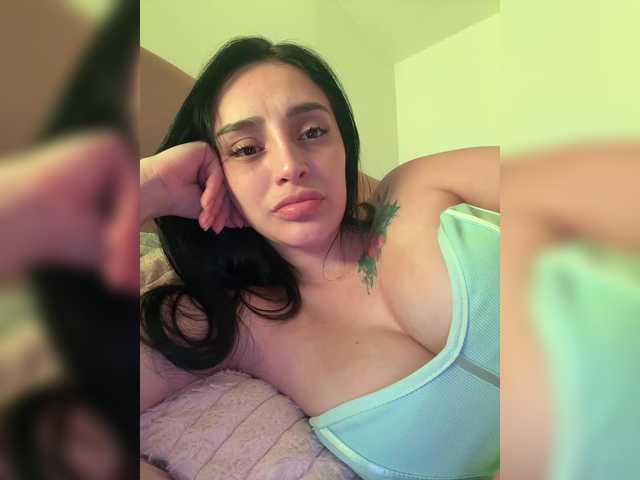 AprilRosse's BongaCams show and profile